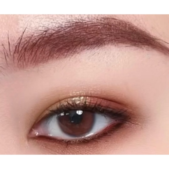 TOM FORD Leopard Sun Eyeshadow Quad Palette - Picture 8 of 8